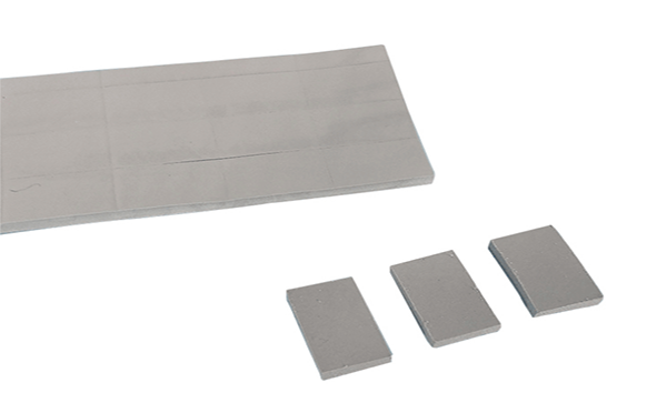 新能源電池?zé)峁芾硐到y(tǒng)散熱解決方案