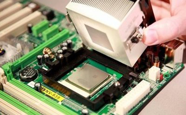 導(dǎo)熱凝膠都存在哪些優(yōu)秀功能?