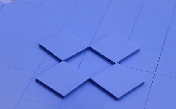 導(dǎo)熱硅膠片使用時(shí)需要注意什么